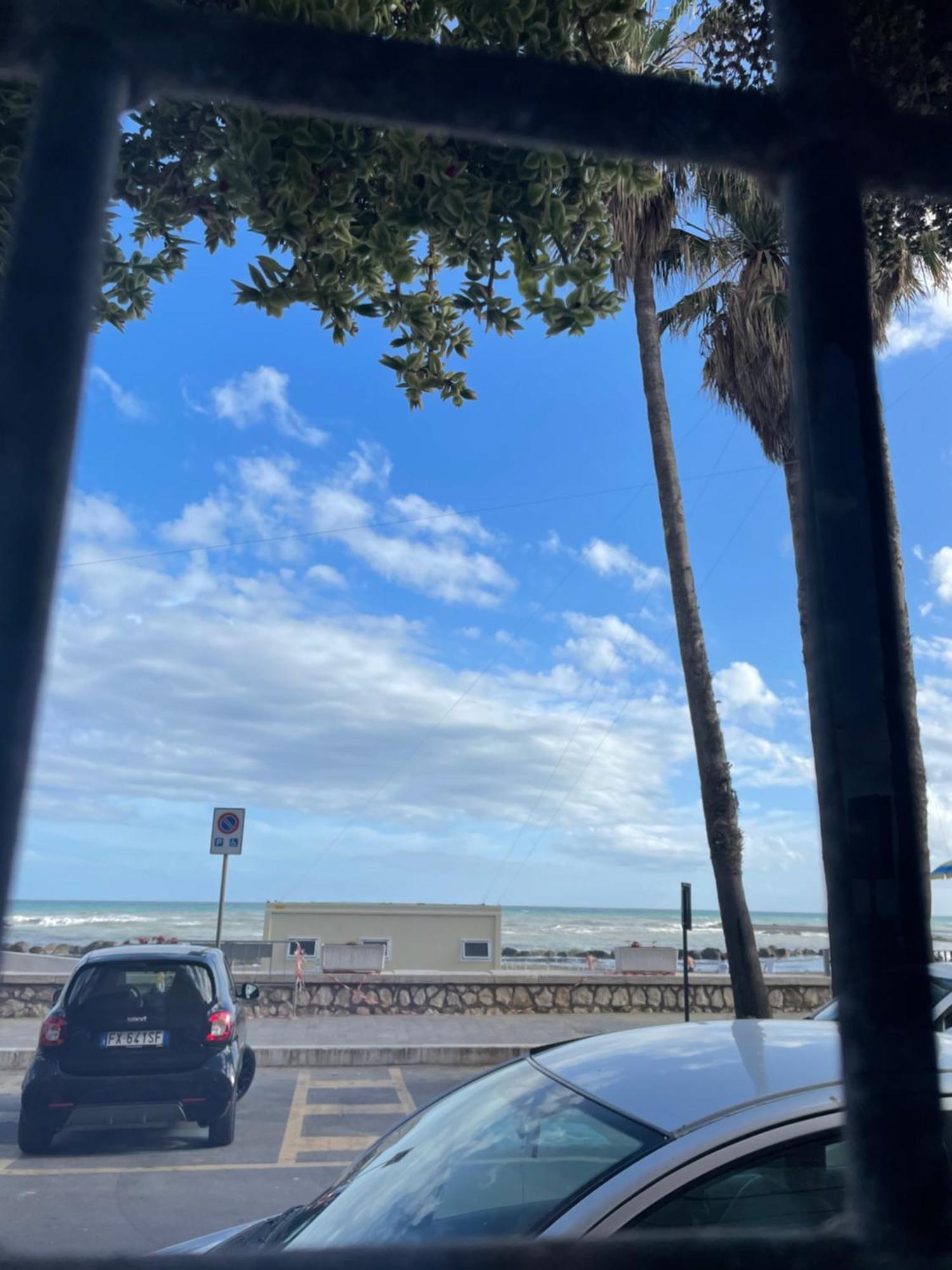 Apartamento La Baia Anzio Exterior foto